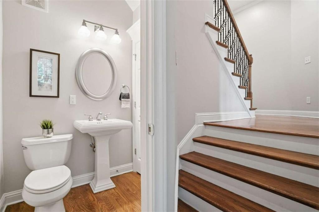 782 Clifton Heights Lane