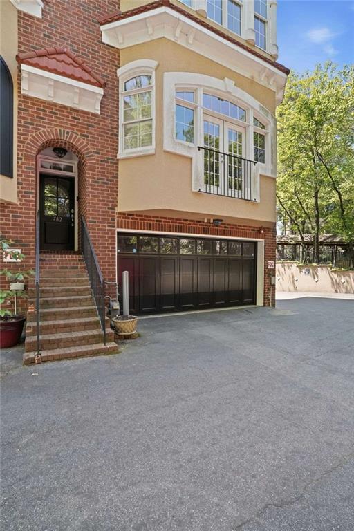 782 Clifton Heights Lane