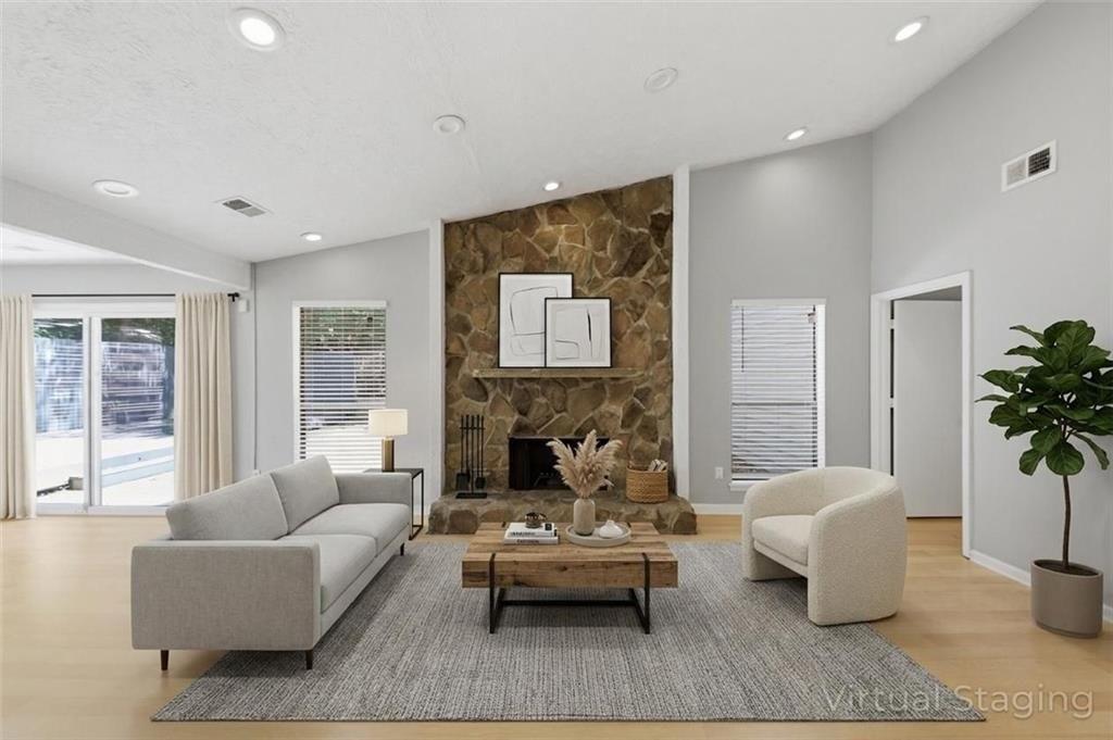 375 Creekside Court