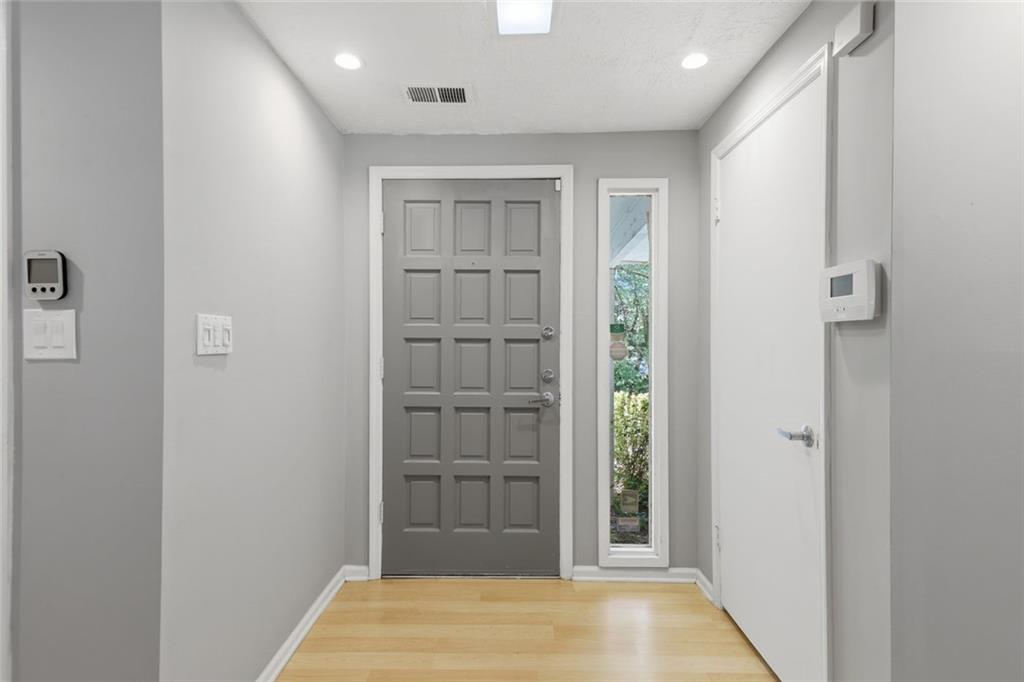 375 Creekside Court