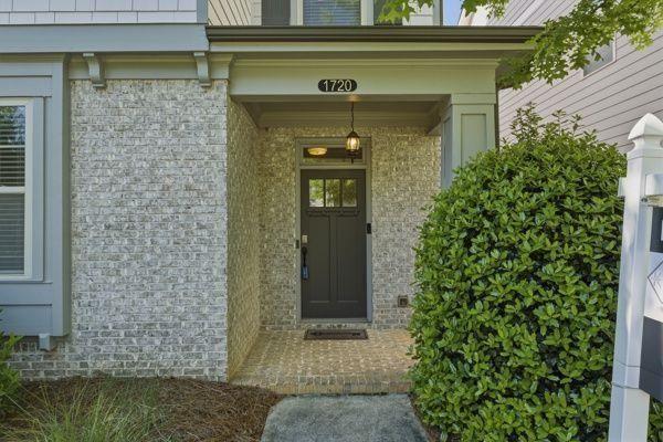 1720 Whitfield Parc Circle SE