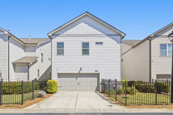 1720 Whitfield Parc Circle SE