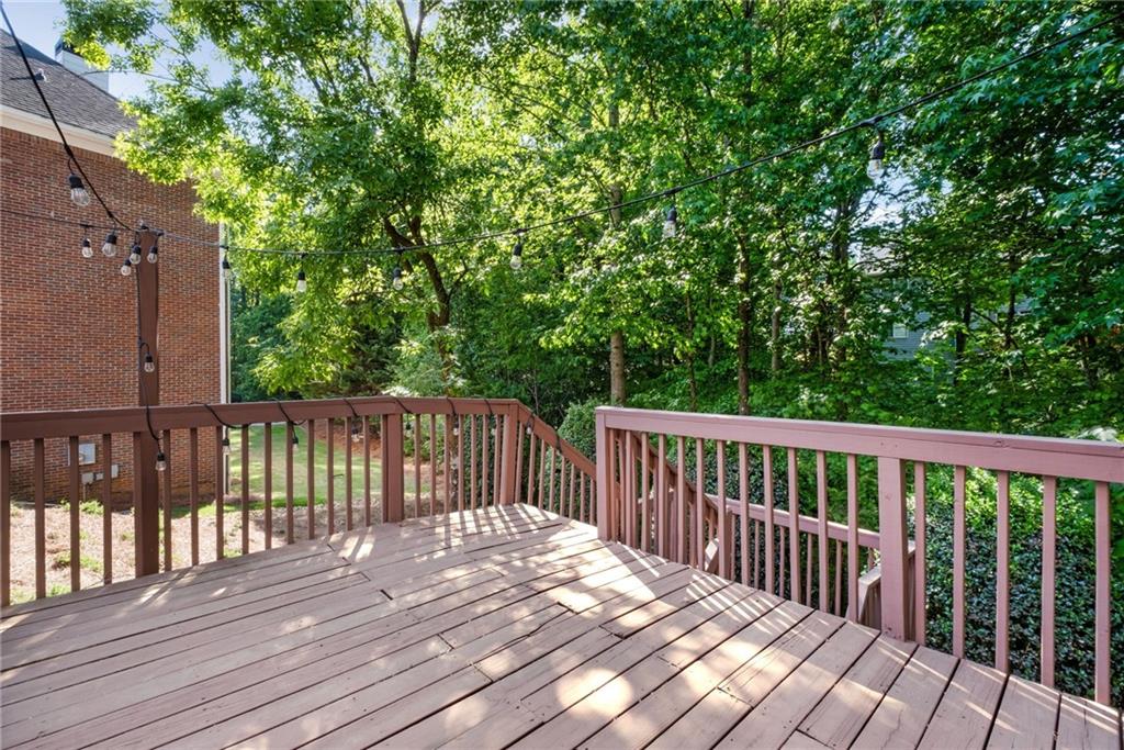 145 Whitestone Court