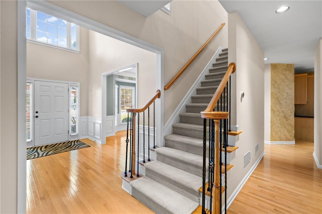 145 Whitestone Court