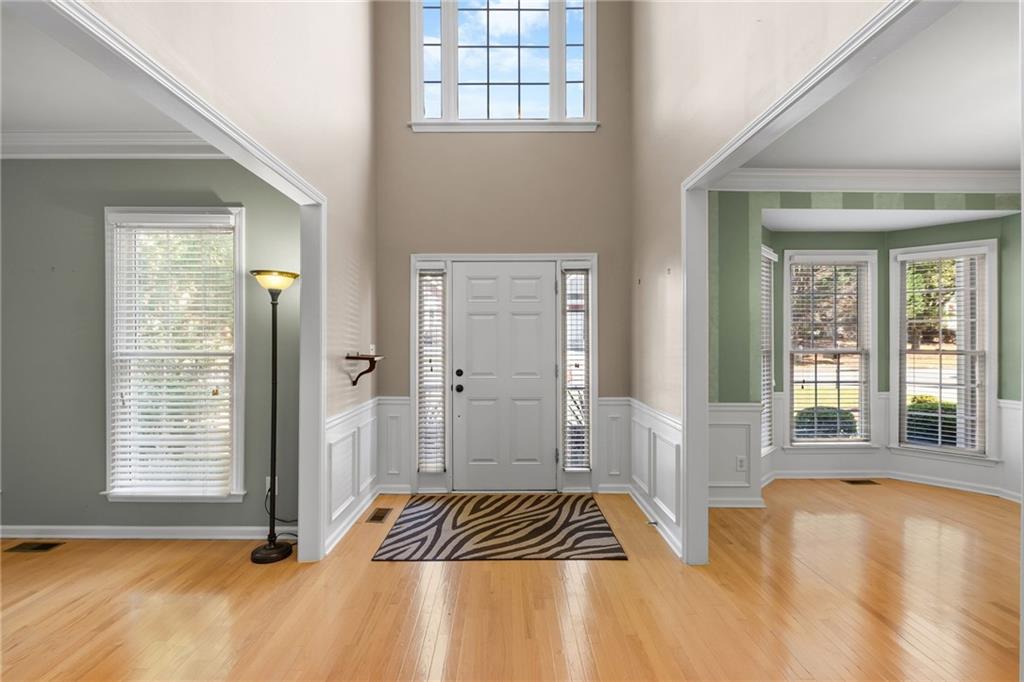 145 Whitestone Court