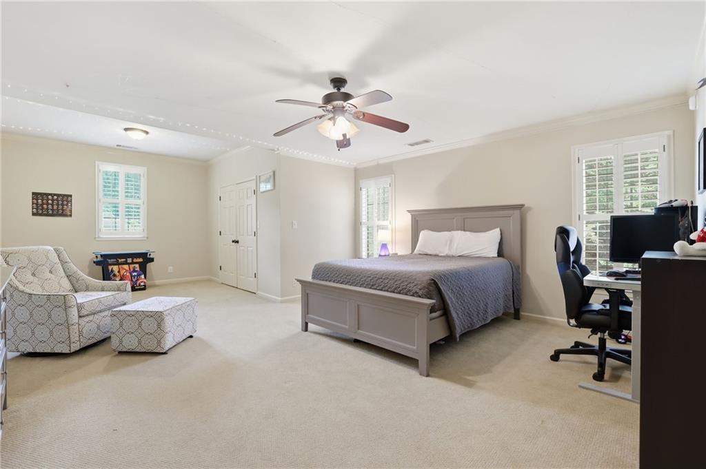 725 Rose Creek Circle