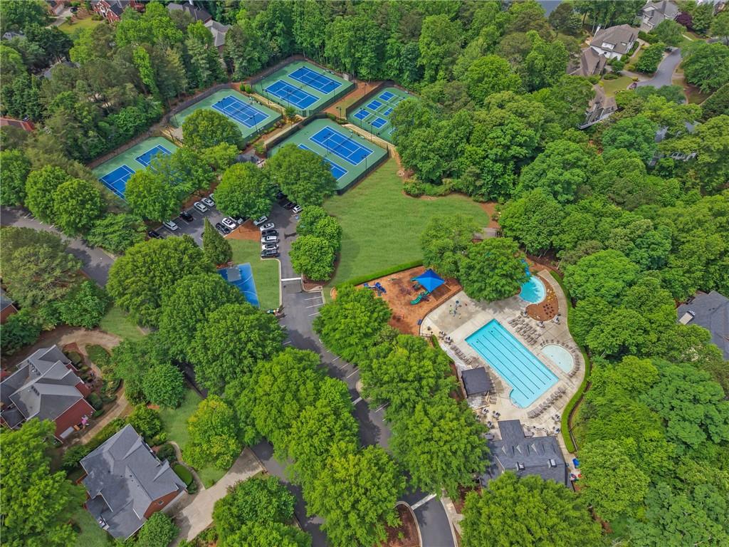 725 Rose Creek Circle