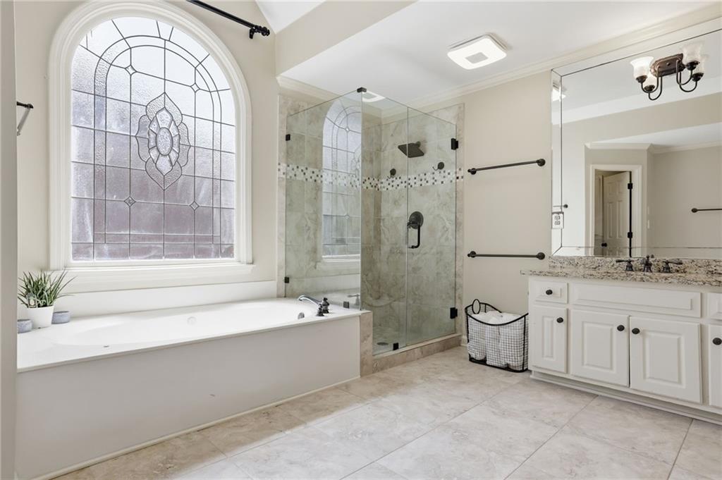 725 Rose Creek Circle