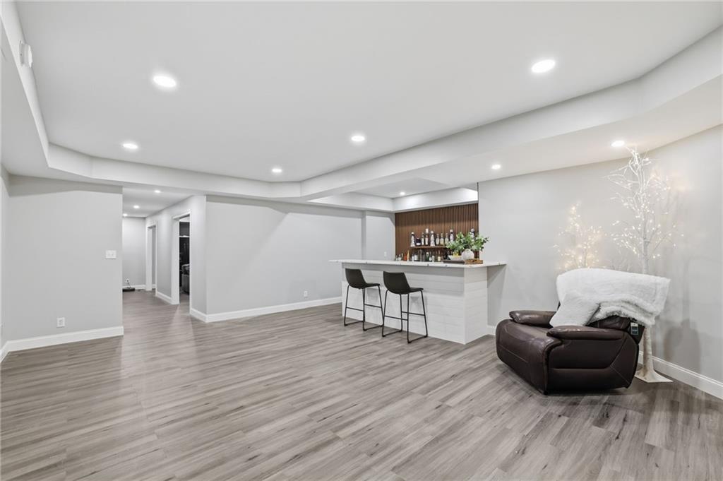 725 Rose Creek Circle