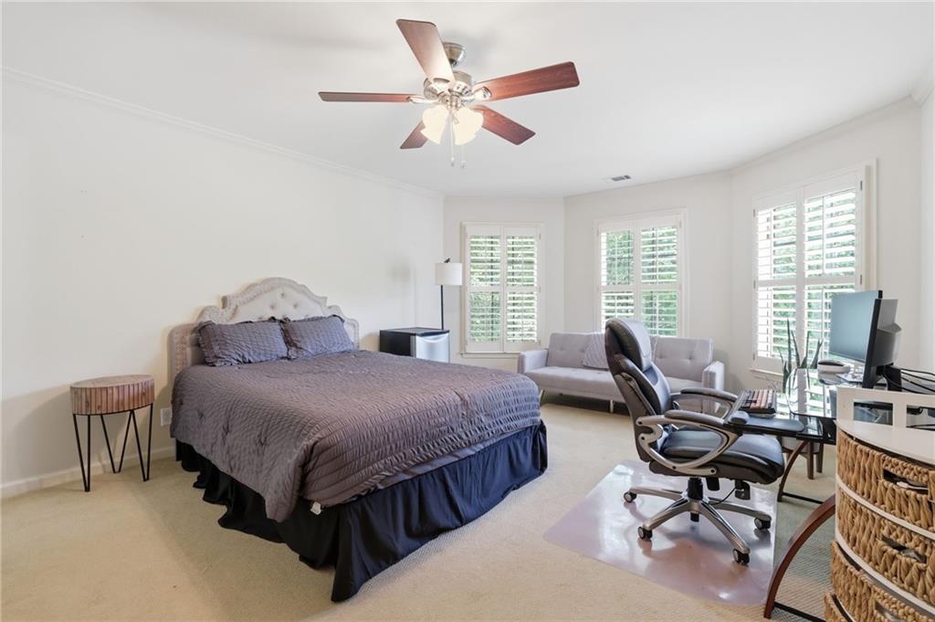 725 Rose Creek Circle