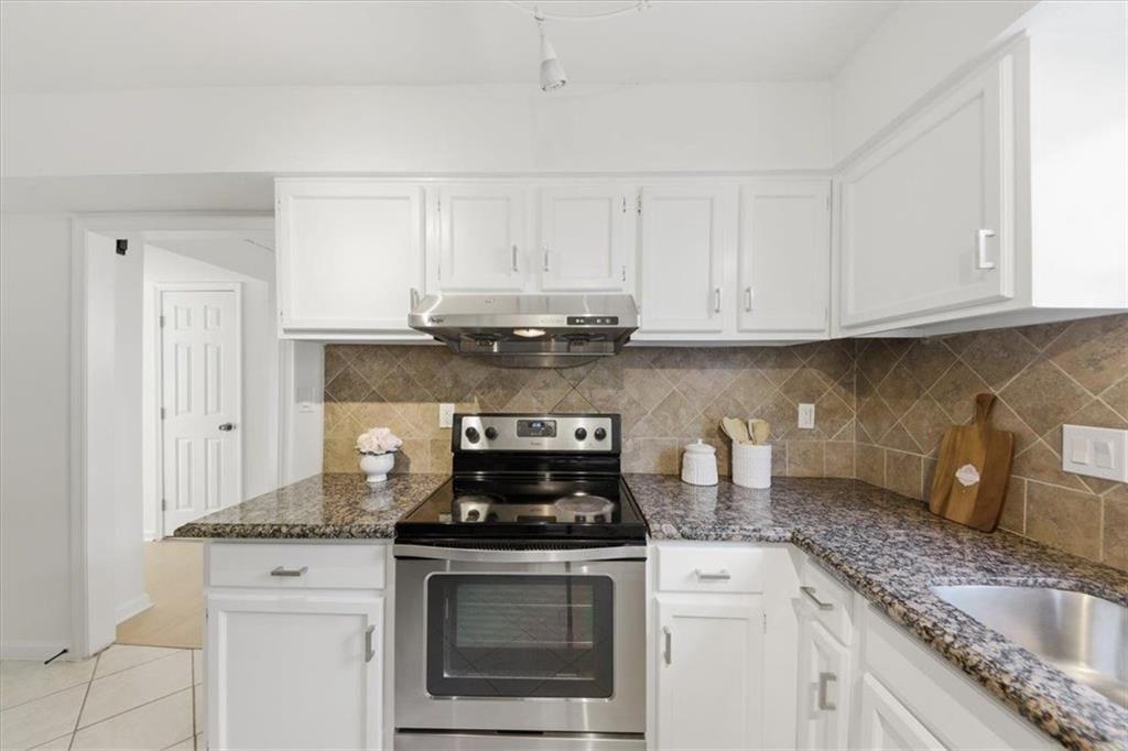 1138 Moorestown Circle