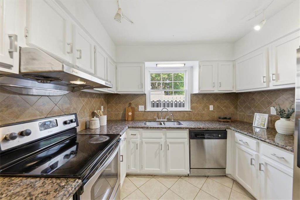 1138 Moorestown Circle