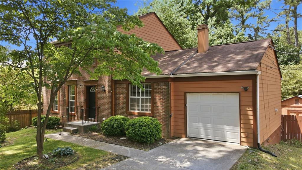 110 Yately Court