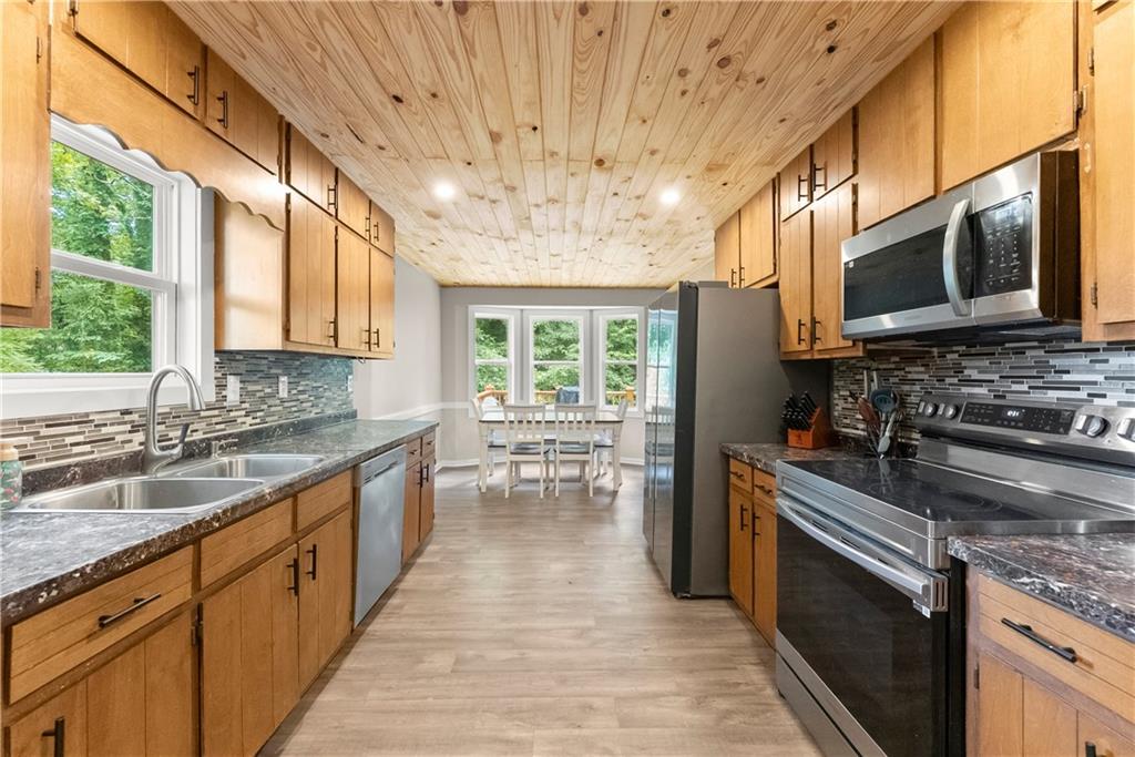 4311 Autumn Lake Drive