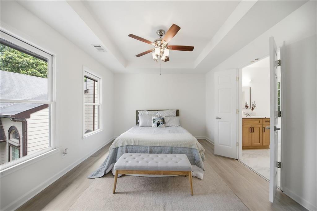 3075 Park Chase