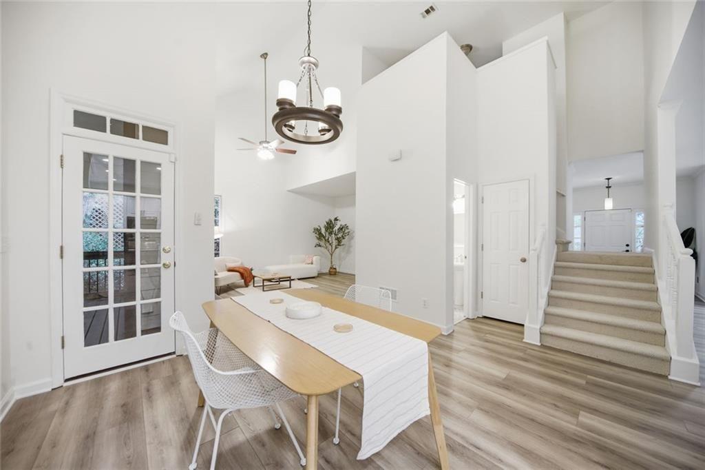 3075 Park Chase