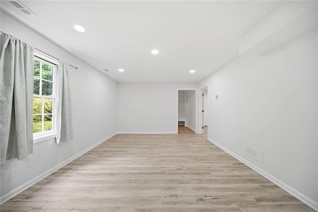 3075 Park Chase