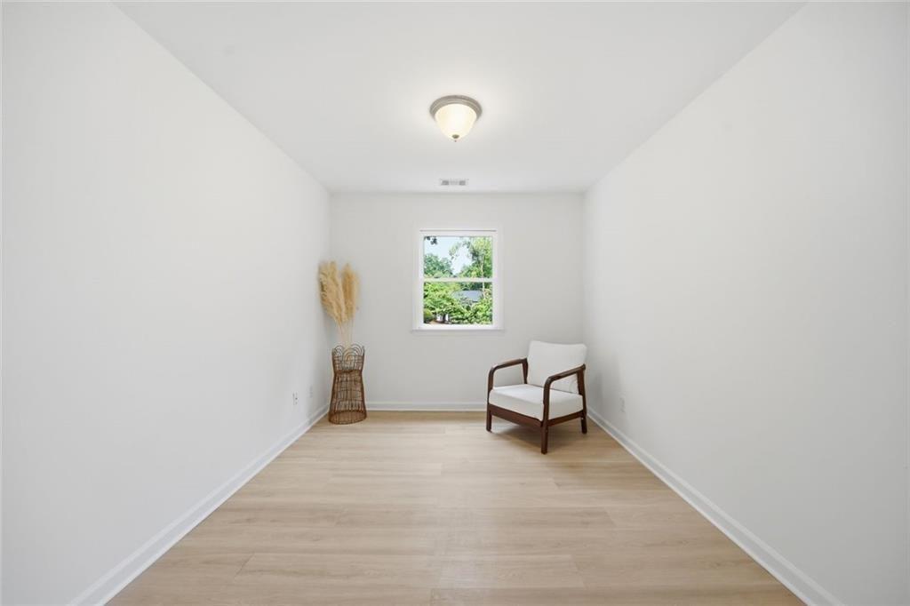 3075 Park Chase