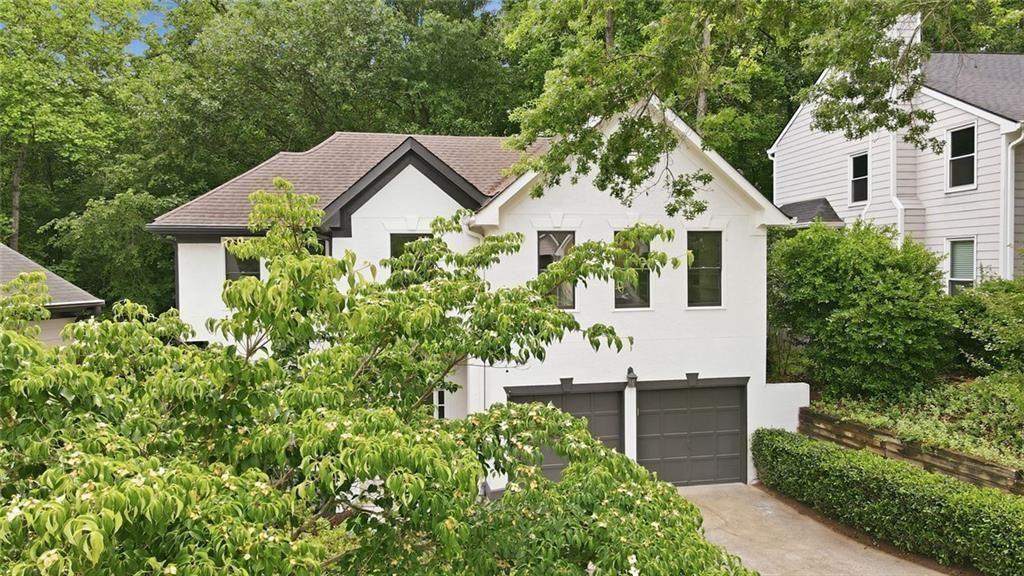 3075 Park Chase