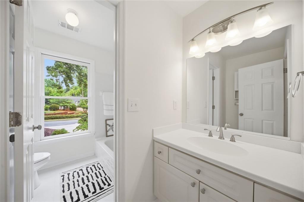 3075 Park Chase