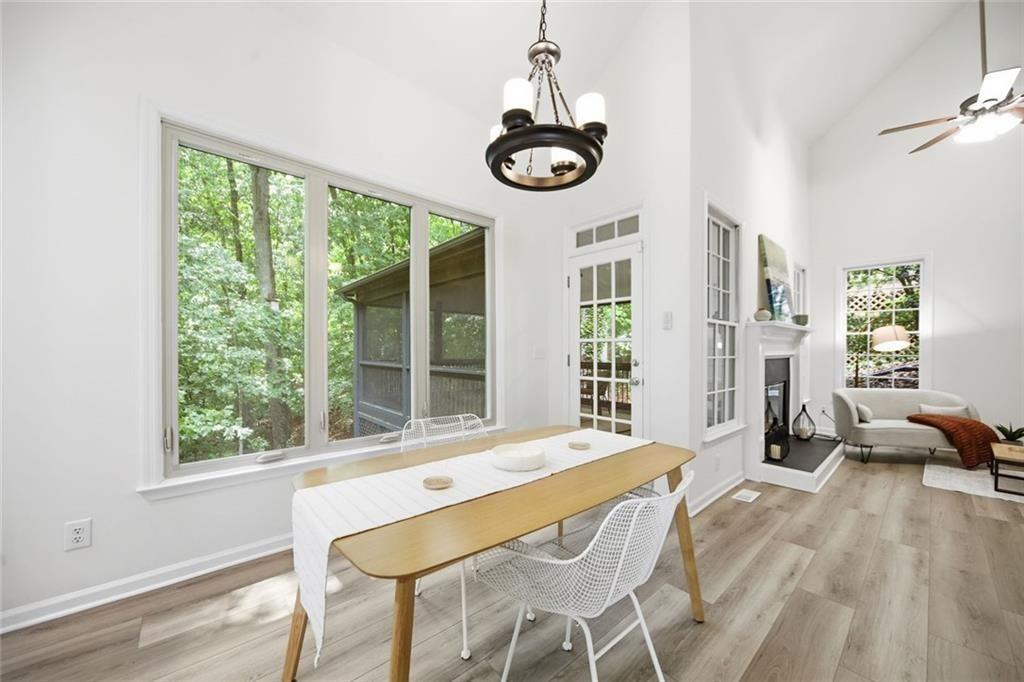 3075 Park Chase