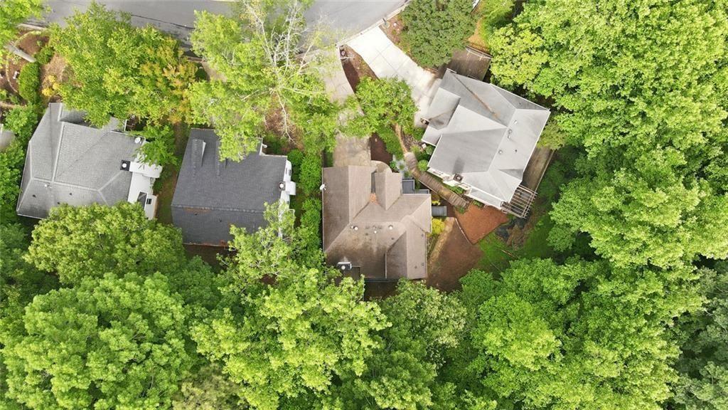 3075 Park Chase