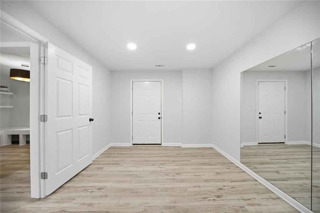 3075 Park Chase
