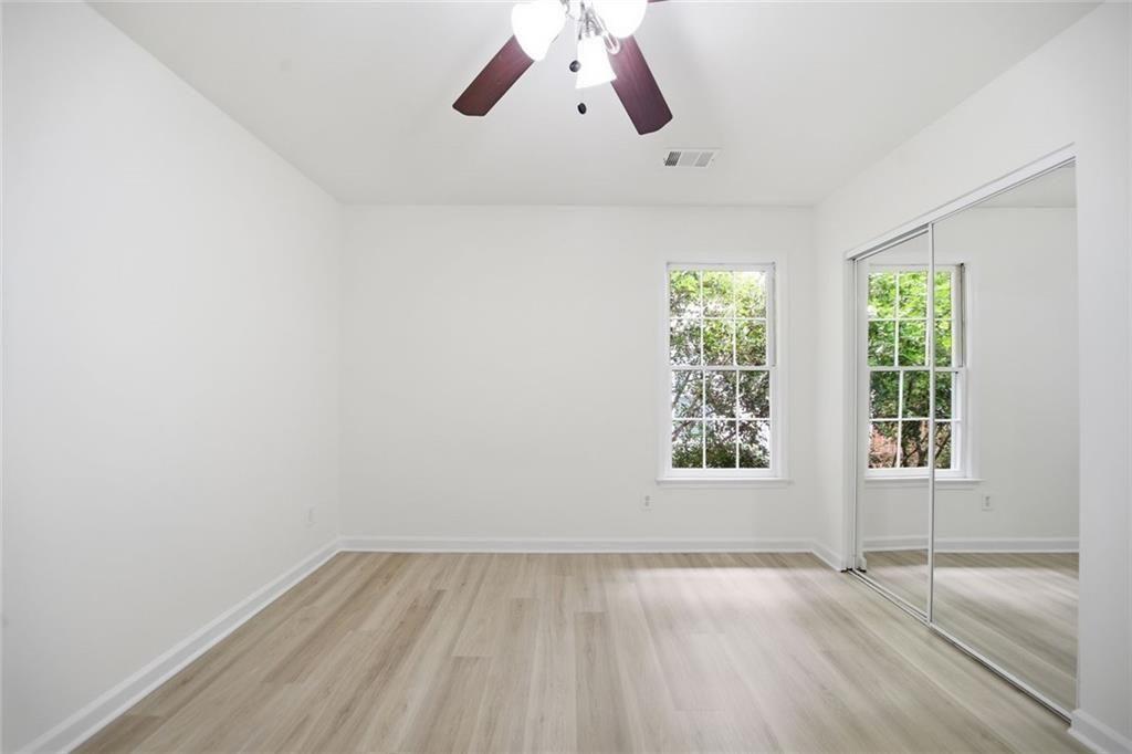 3075 Park Chase