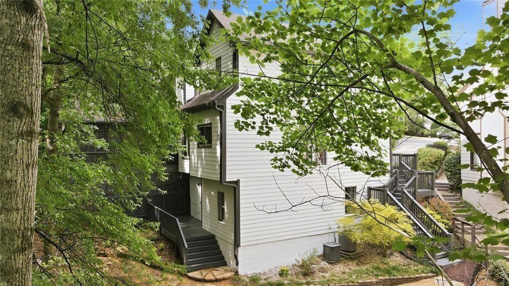3075 Park Chase