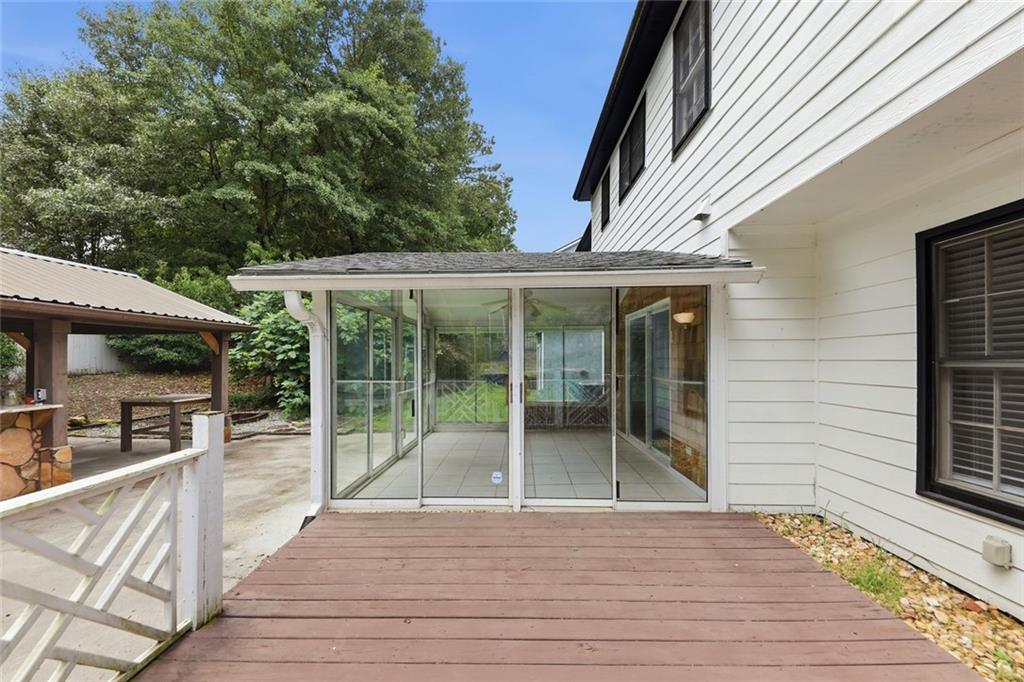 310 Crescentview Court