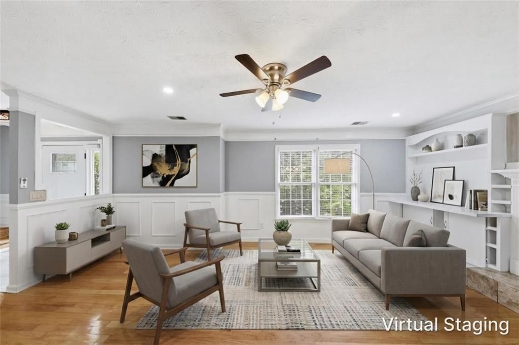 310 Crescentview Court