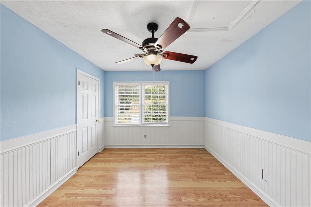 310 Crescentview Court