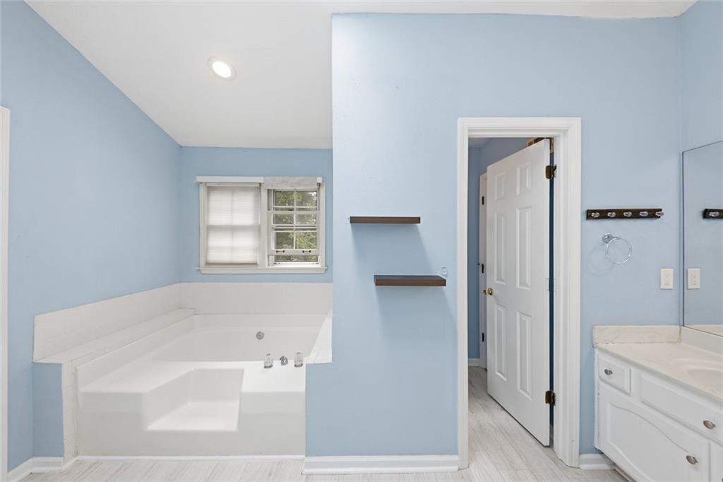310 Crescentview Court