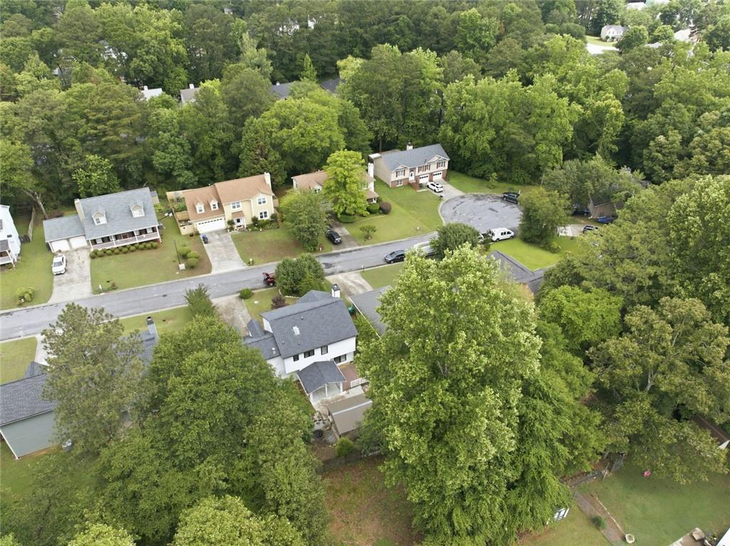 310 Crescentview Court