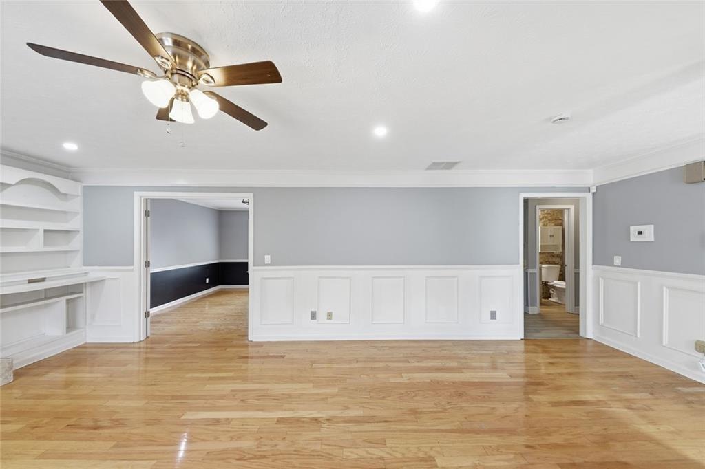 310 Crescentview Court