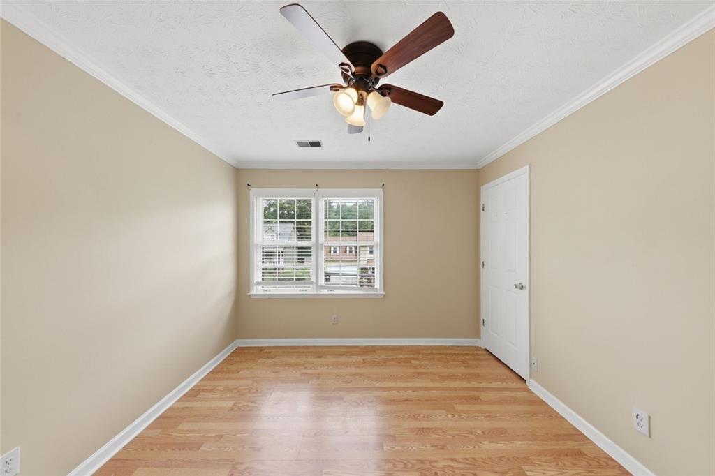 310 Crescentview Court