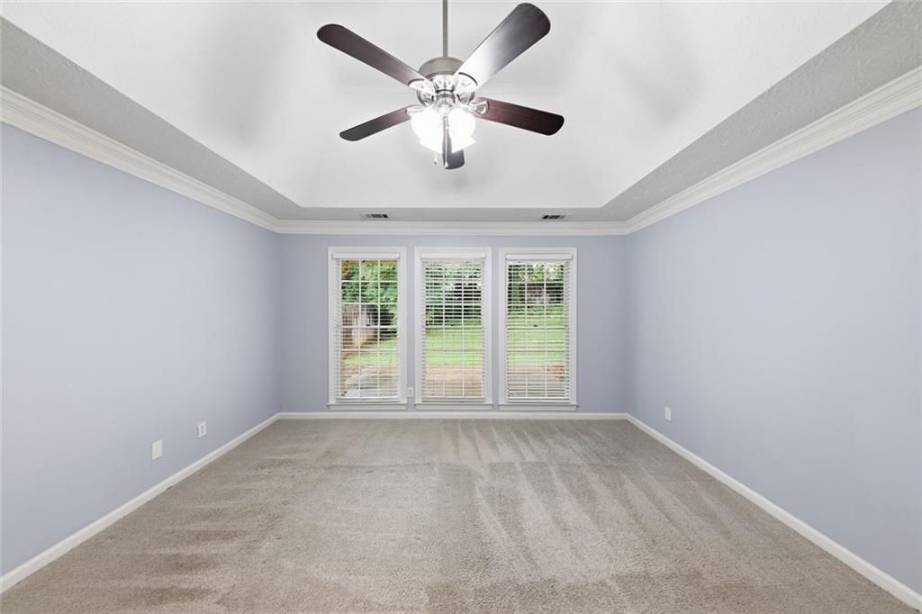 685 Hunters Creek Lane