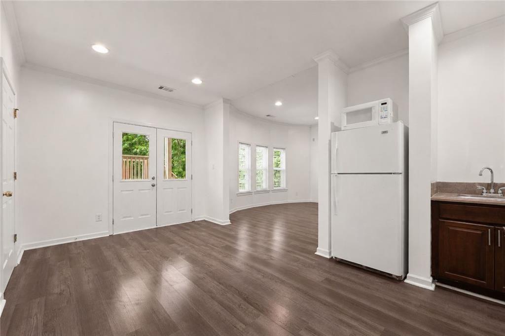 3552 Crown Peak Court