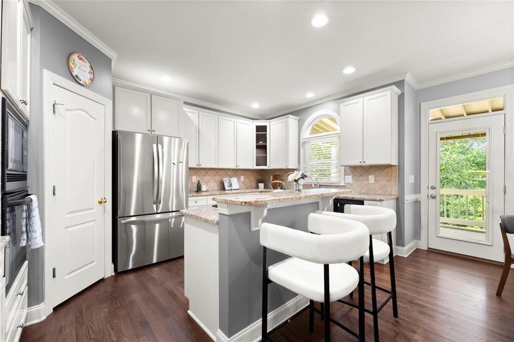 3552 Crown Peak Court