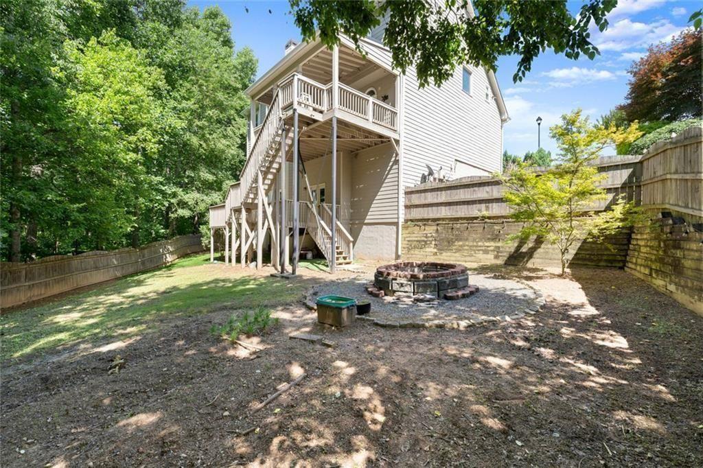 3552 Crown Peak Court