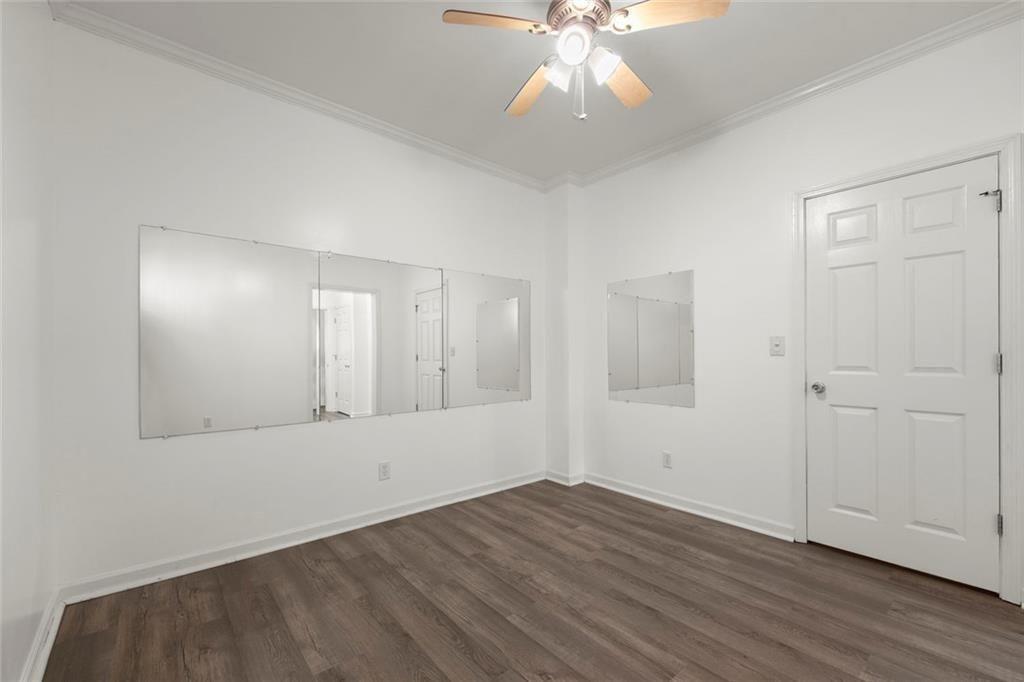 3552 Crown Peak Court