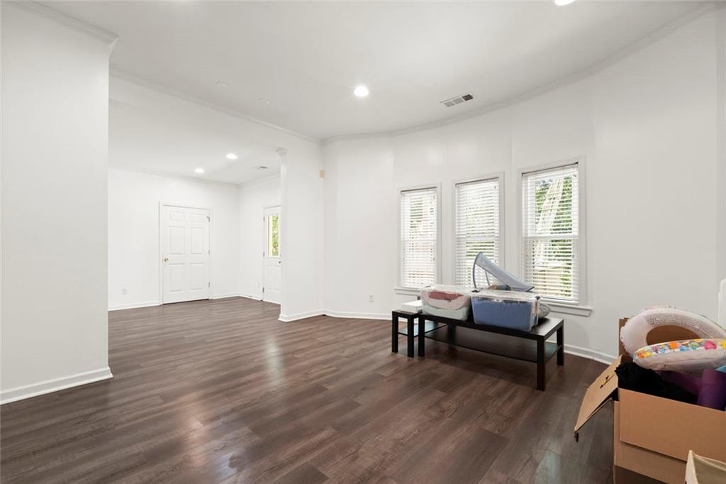 3552 Crown Peak Court