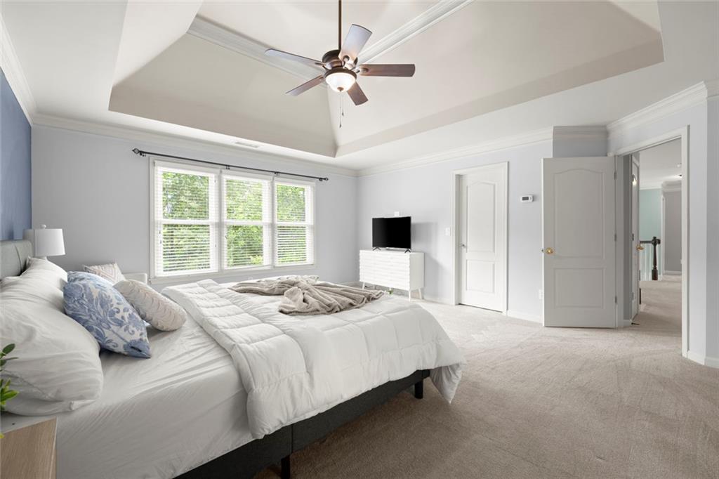 3552 Crown Peak Court