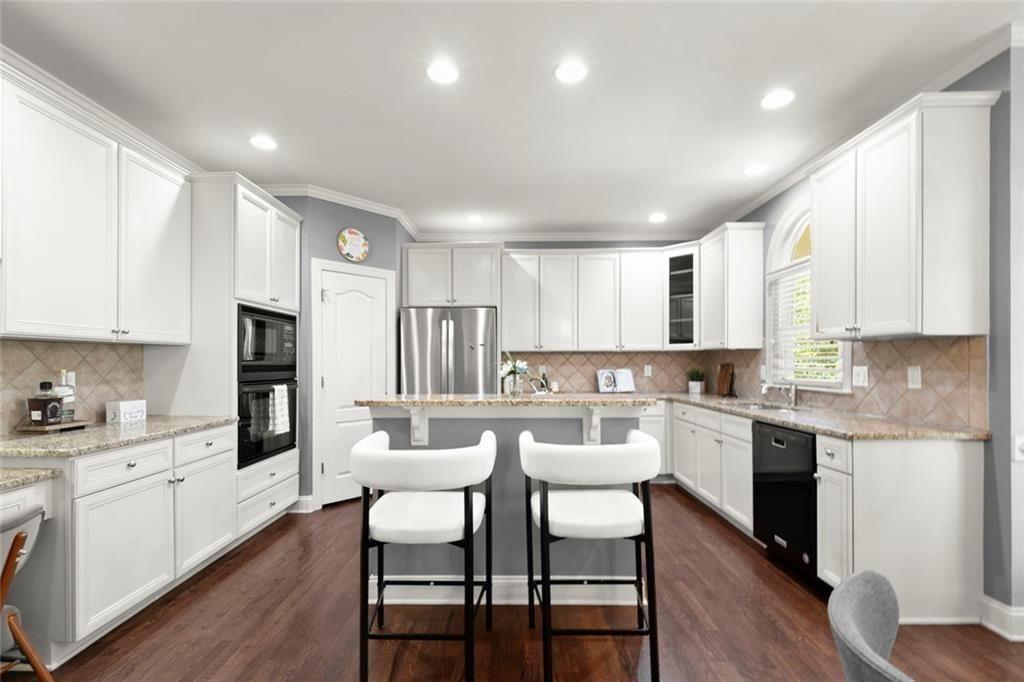 3552 Crown Peak Court