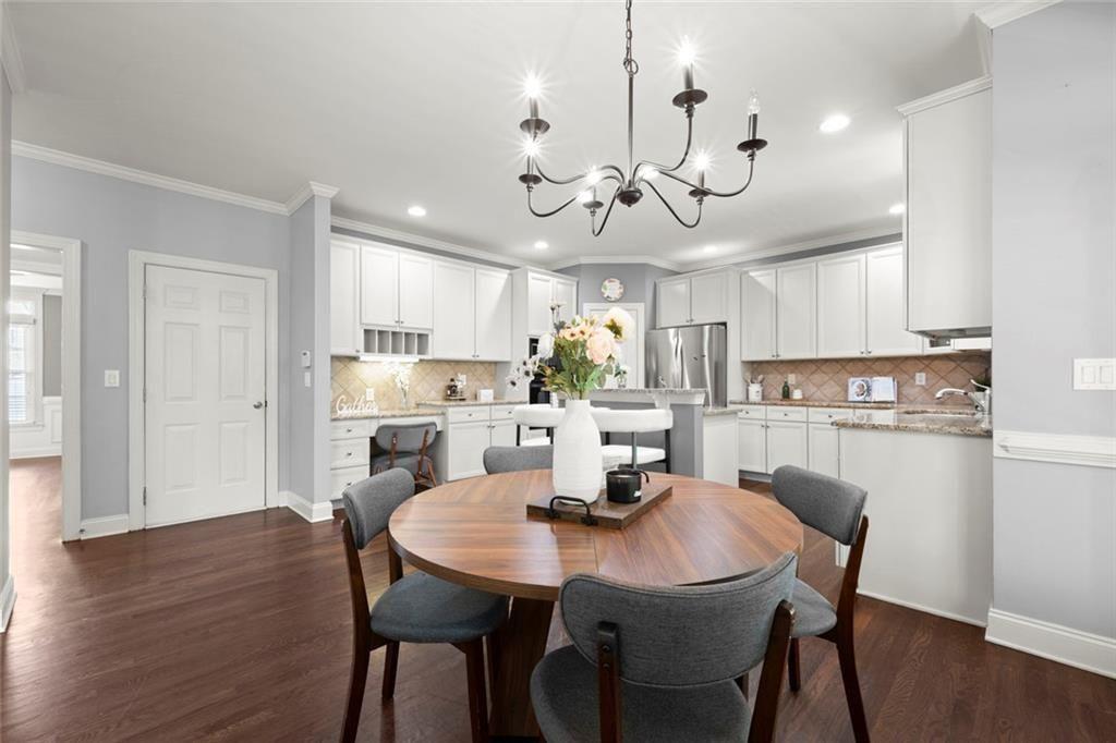 3552 Crown Peak Court