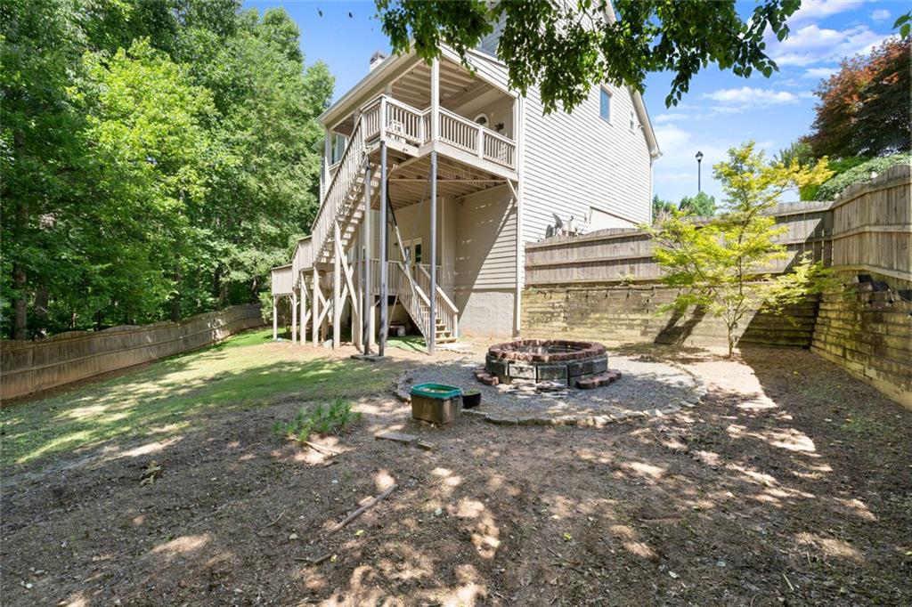 3552 Crown Peak Court