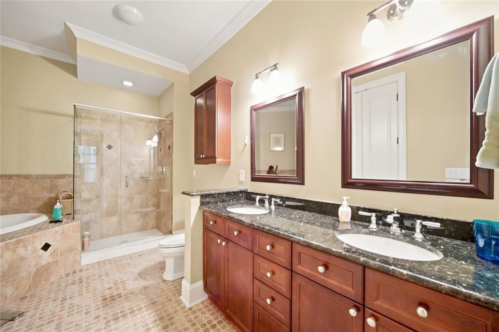 3635 E Paces Circle NE Unit 1114