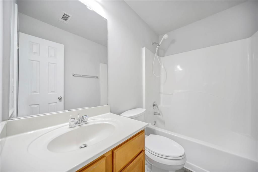 955 Pebble Creek Trail