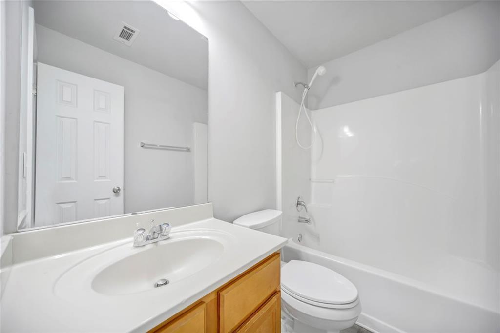 955 Pebble Creek Trail