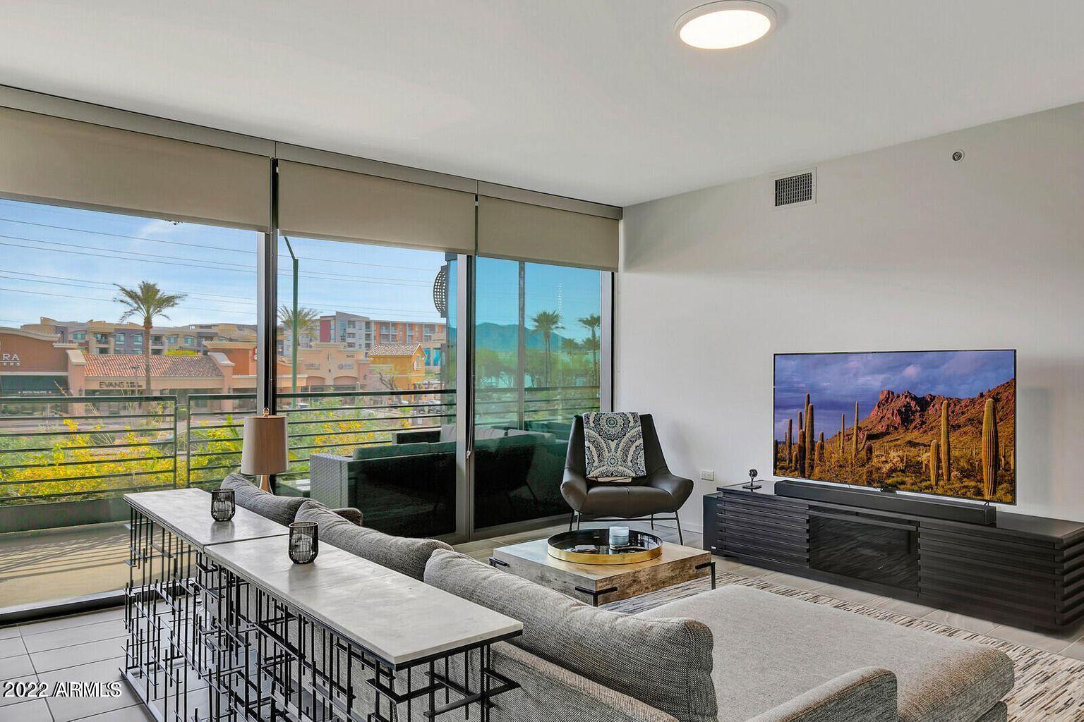 7180 E KIERLAND Boulevard # 208